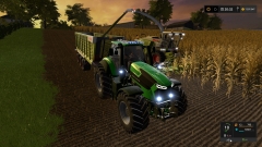demo john deere in de mais.jpg